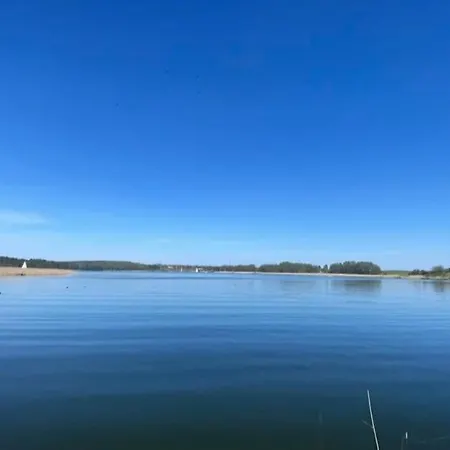 Konukevi Rybical Nad Jeziorem Ryn (Warmian-Masurian)